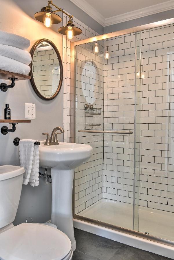 The Burrell House Hotel Keene Bagian luar foto