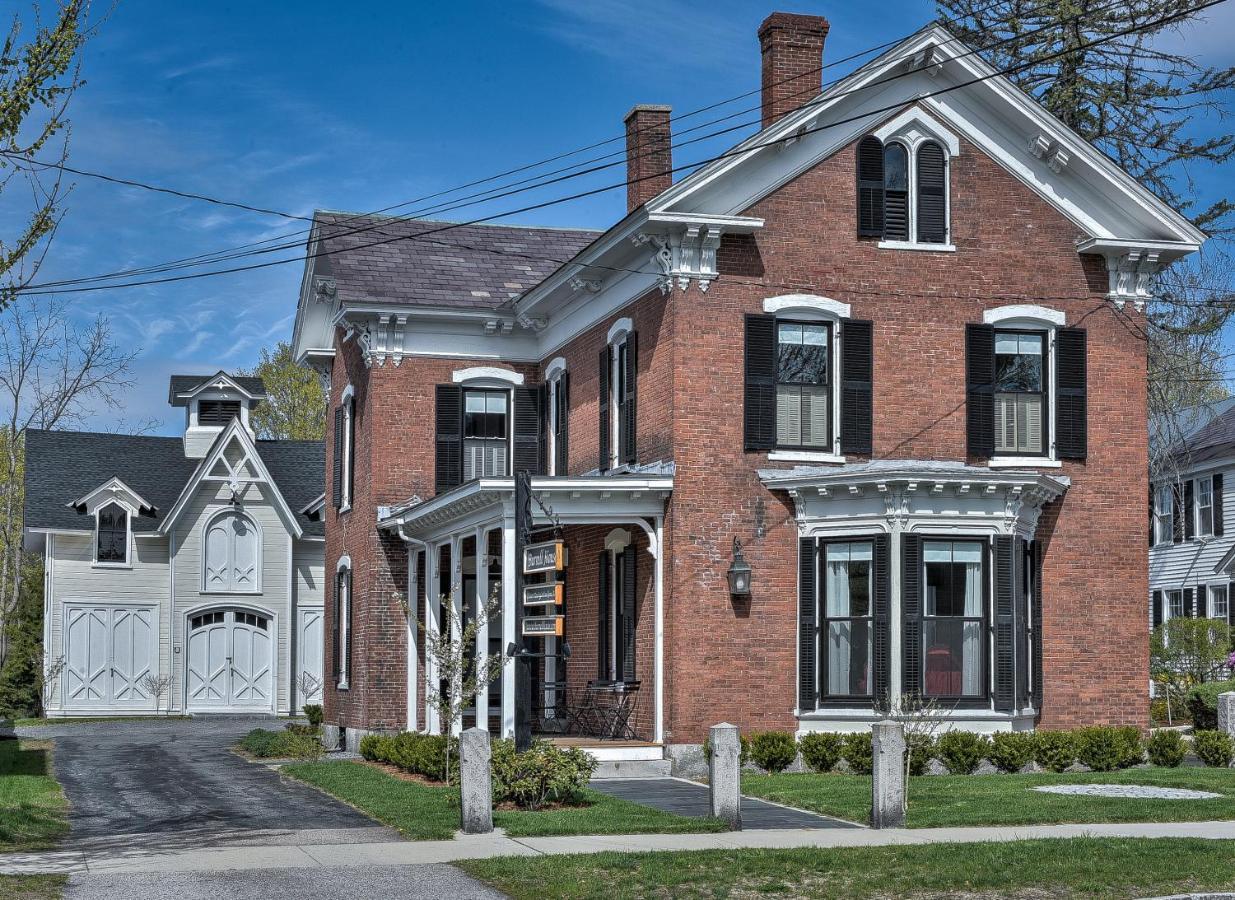 The Burrell House Hotel Keene Bagian luar foto